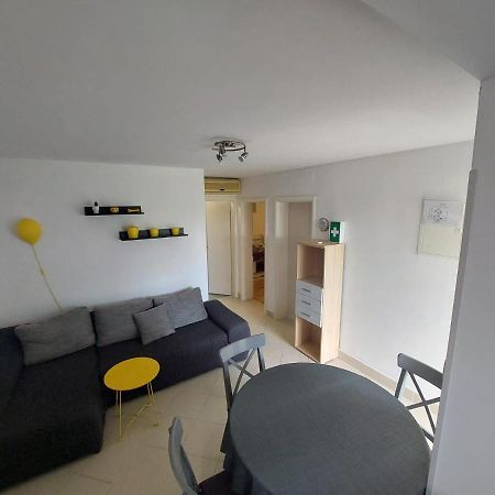 Apartman Katarina เซรส ภายนอก รูปภาพ