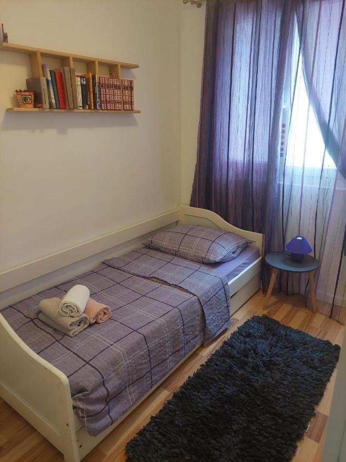 Apartman Katarina เซรส ภายนอก รูปภาพ